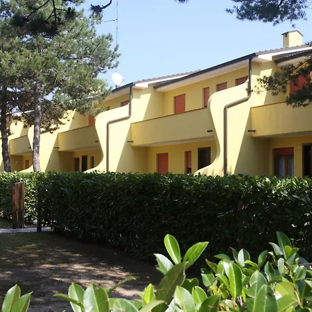 Apartamento Cozy Flat In A With Two Pools - Beahost Bibione