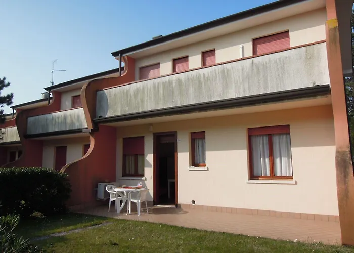 Апартаменти Cozy Flat In A With 2 Pools - Beahost *